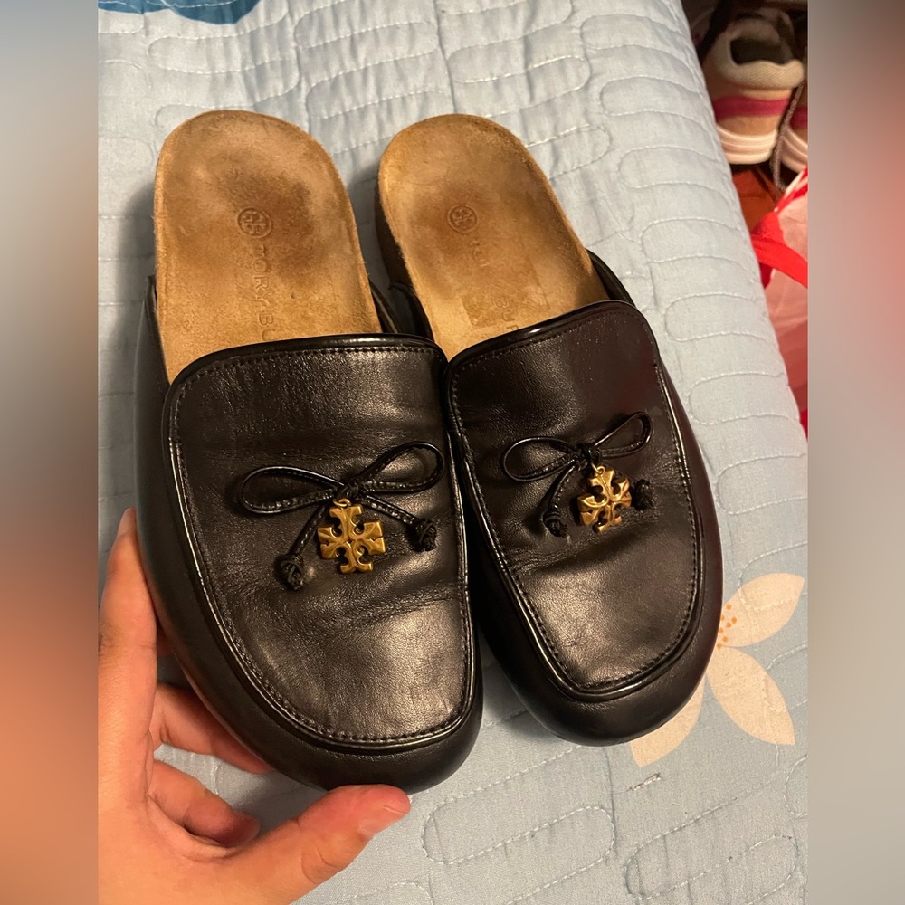 Tory Burch Black Leather Women's Slippers with Gold Logo